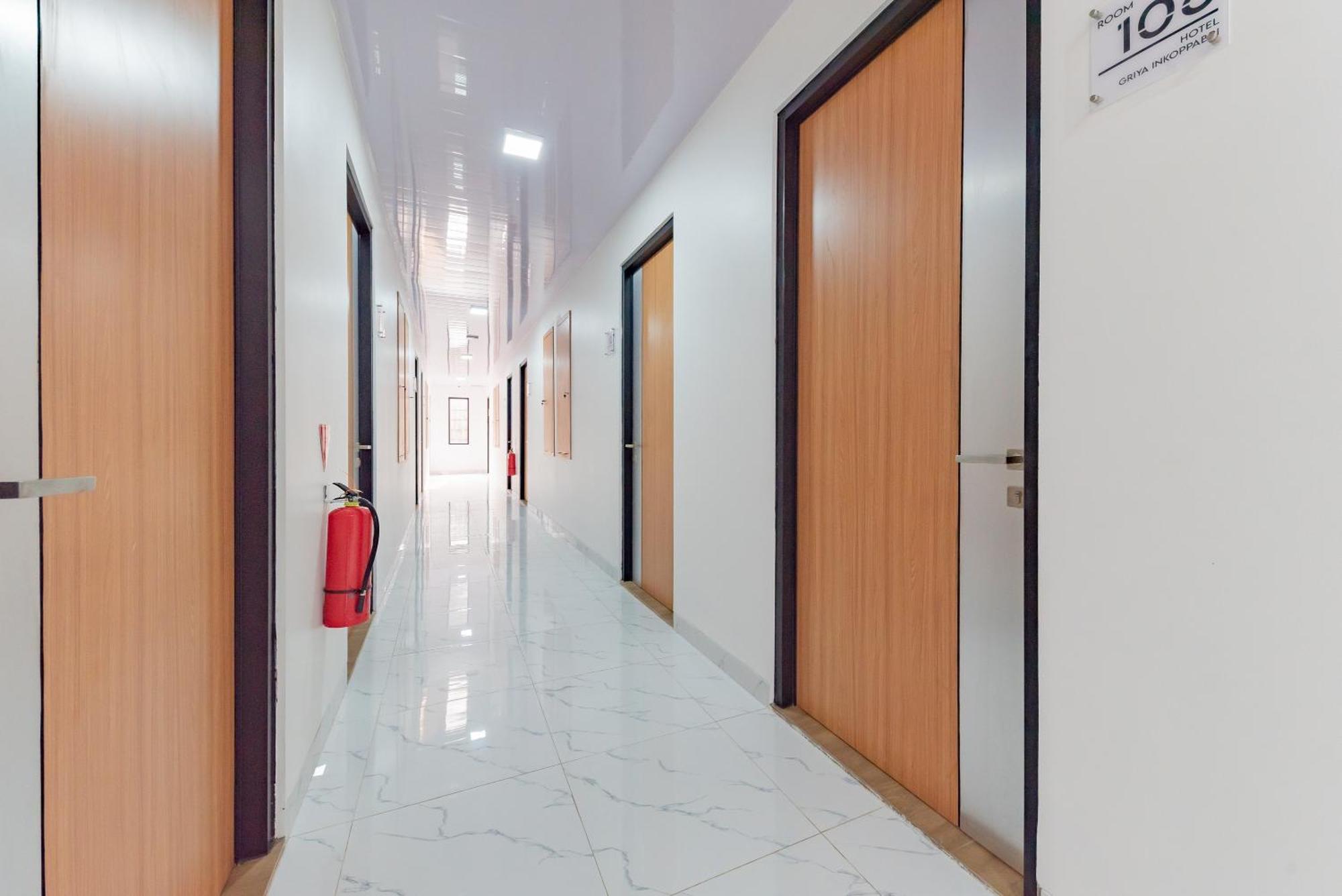 Urbanview Hotel Inkoppabri Cisarua Puncak Buitenkant foto